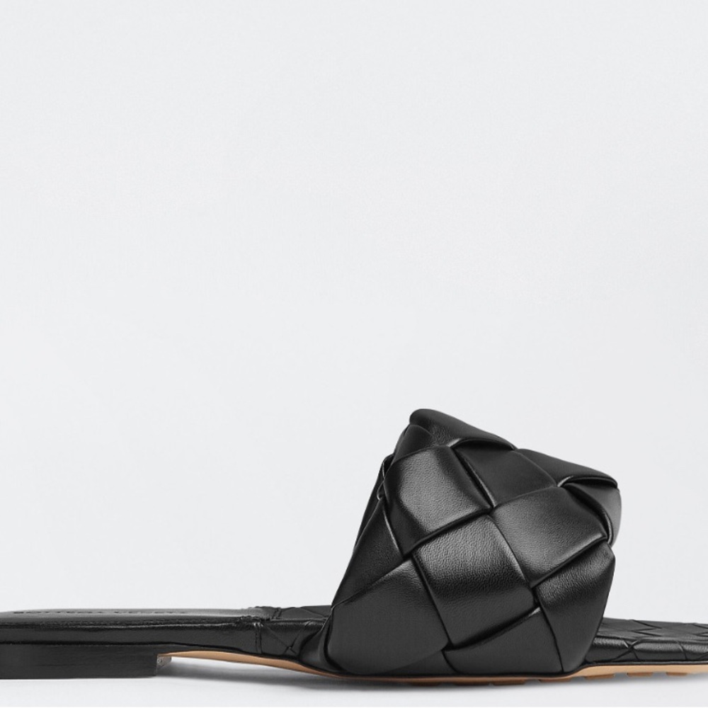 Bottega Veneta LIDO Quilted Leather Padded Slides
